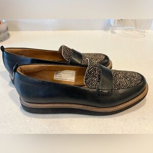 Clarks size 8 loafers